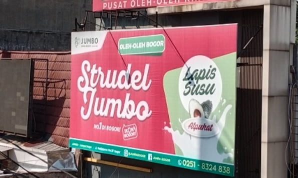 Strudel Jumbo Bakery